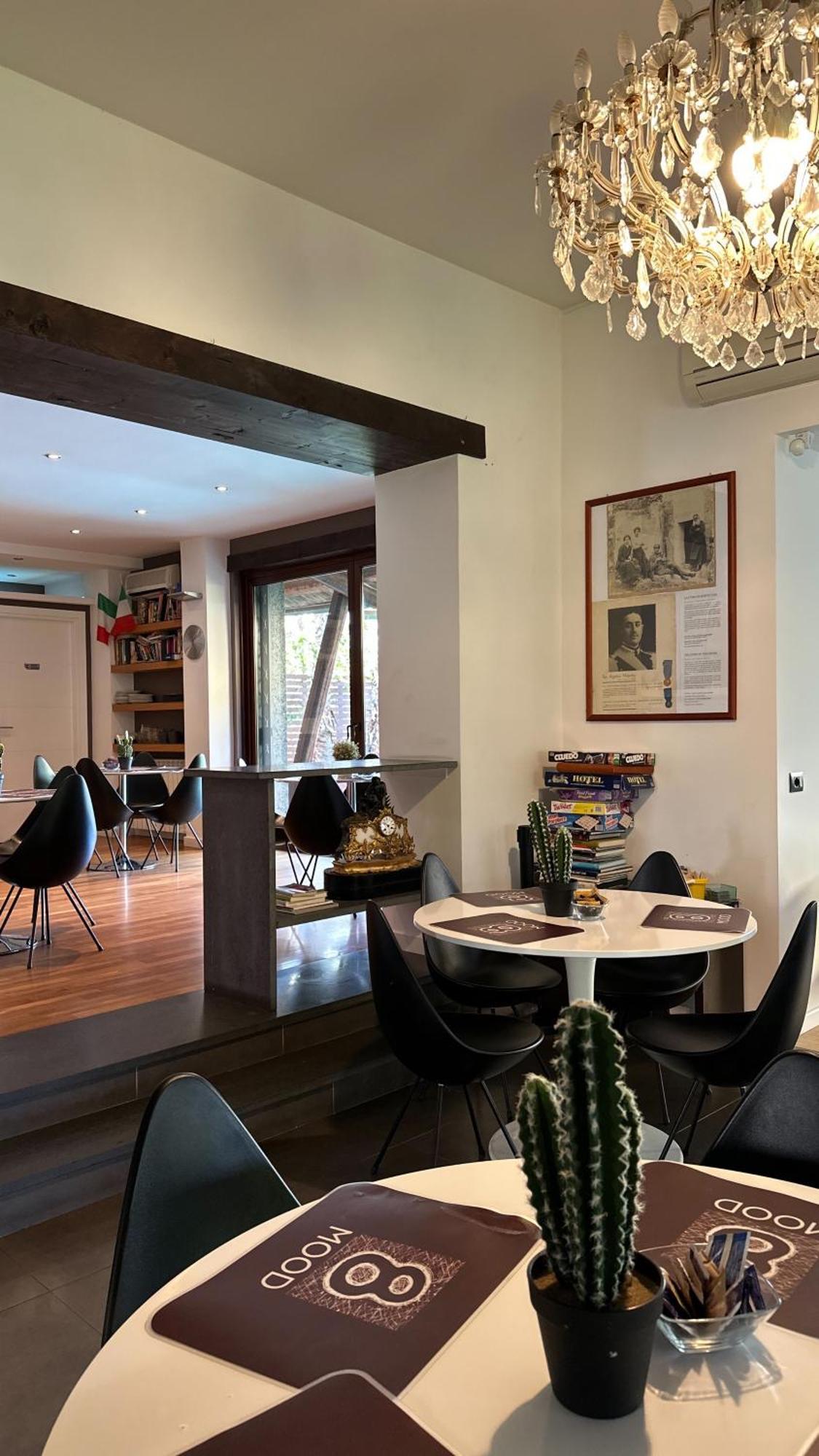 Ottomood B&B And Apartments Tremestieri Etneo Bagian luar foto